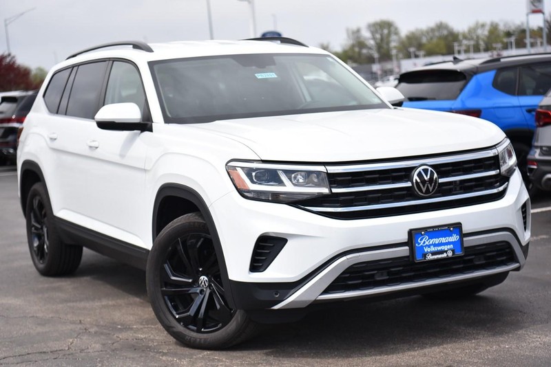 Volkswagen Atlas Vehicle Image 02
