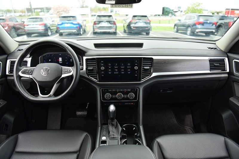 Volkswagen Atlas Vehicle Image 08