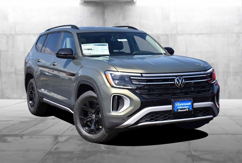 Volkswagen Atlas Vehicle Image 02