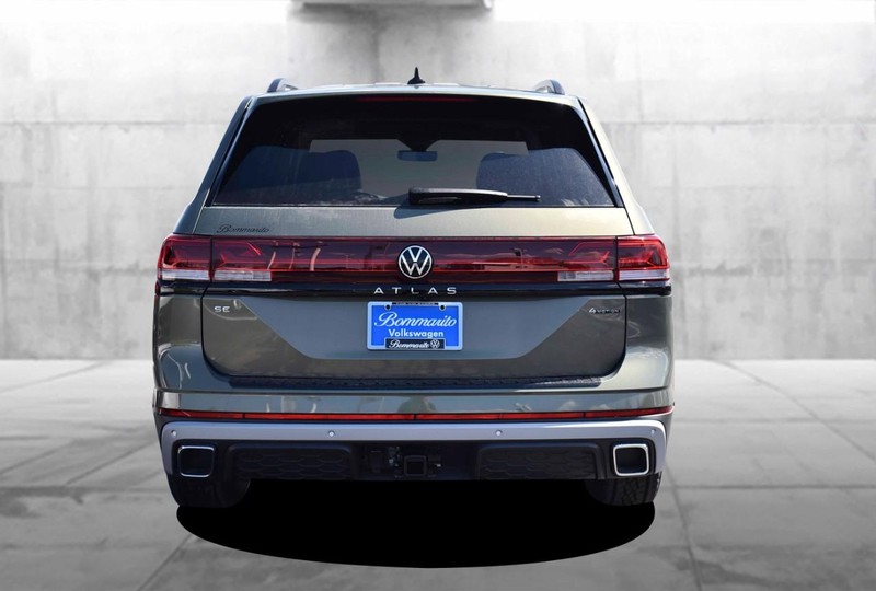Volkswagen Atlas Vehicle Image 06