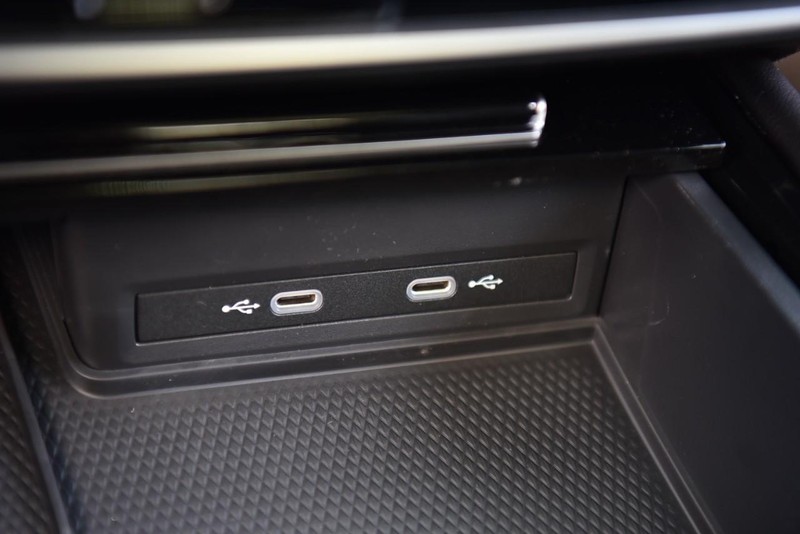 Volkswagen Atlas Vehicle Image 15