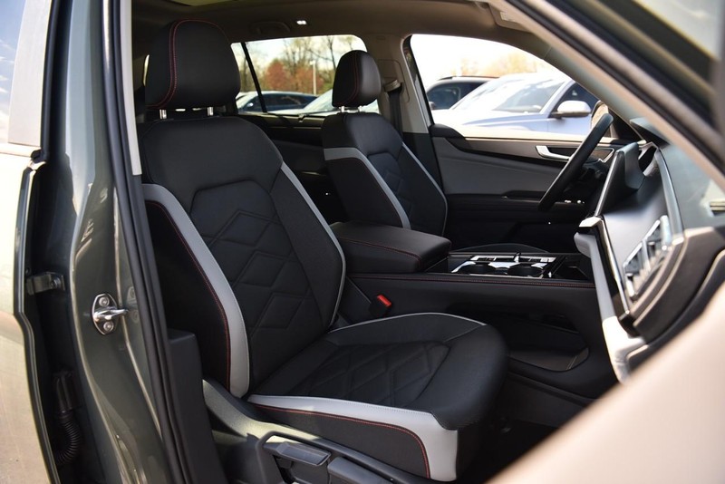 Volkswagen Atlas Vehicle Image 20