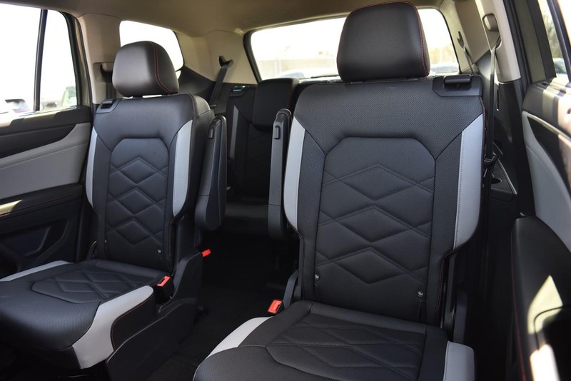 Volkswagen Atlas Vehicle Image 22