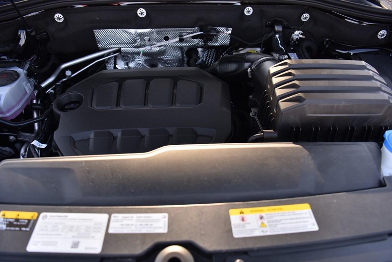 Volkswagen Atlas Cross Sport Vehicle Image 27