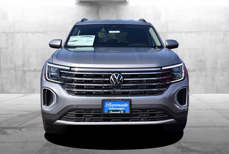 Volkswagen Atlas Vehicle Image 04