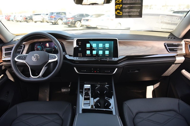 Volkswagen Atlas Vehicle Image 07