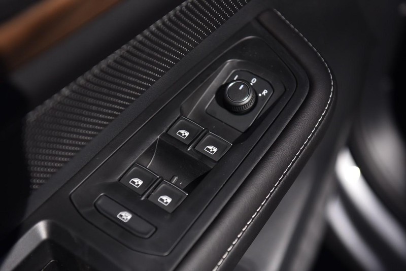 Volkswagen Atlas Vehicle Image 08
