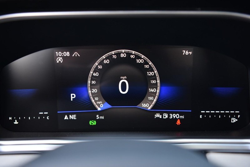 Volkswagen Taos Vehicle Image 11