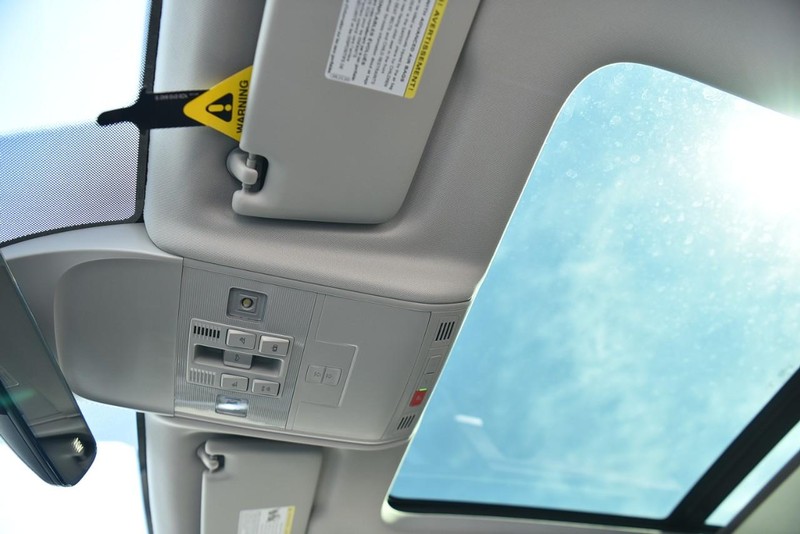 Volkswagen Taos Vehicle Image 22