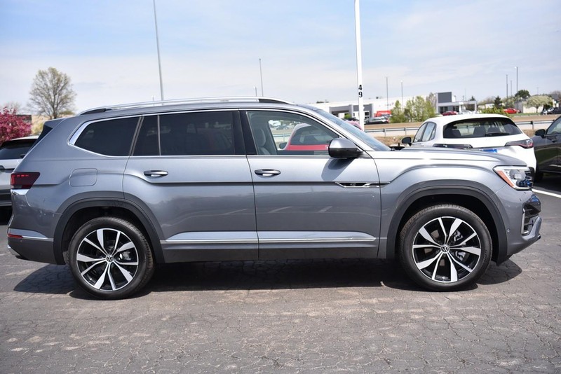 Volkswagen Atlas Vehicle Image 05
