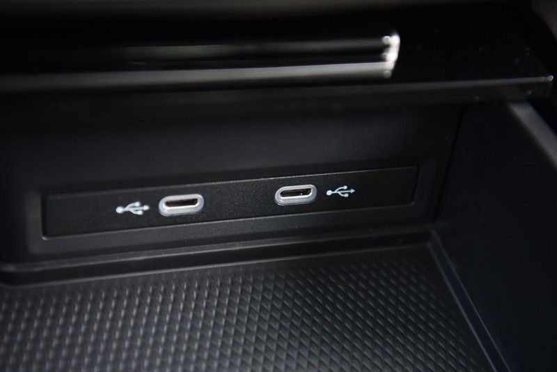 Volkswagen Atlas Vehicle Image 16