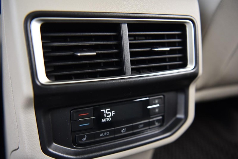 Volkswagen Atlas Vehicle Image 24