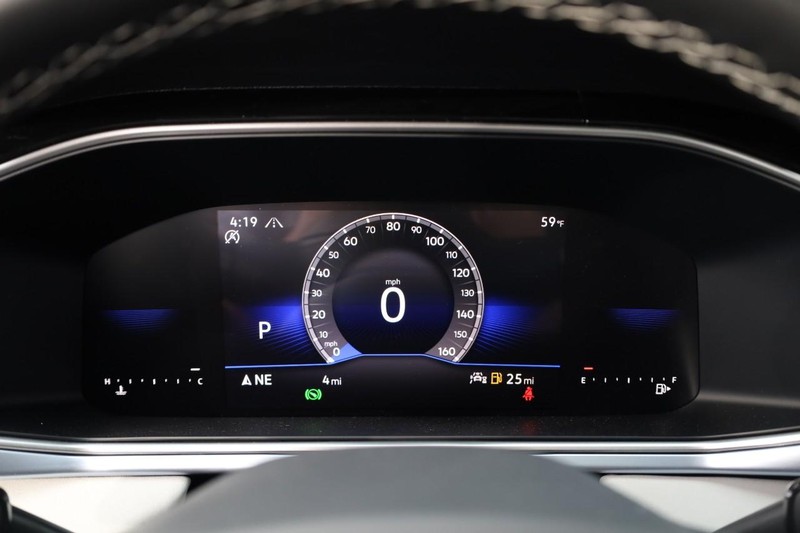 Volkswagen Taos Vehicle Image 15