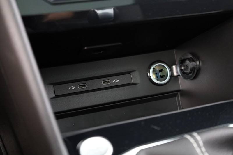 Volkswagen Taos Vehicle Image 19
