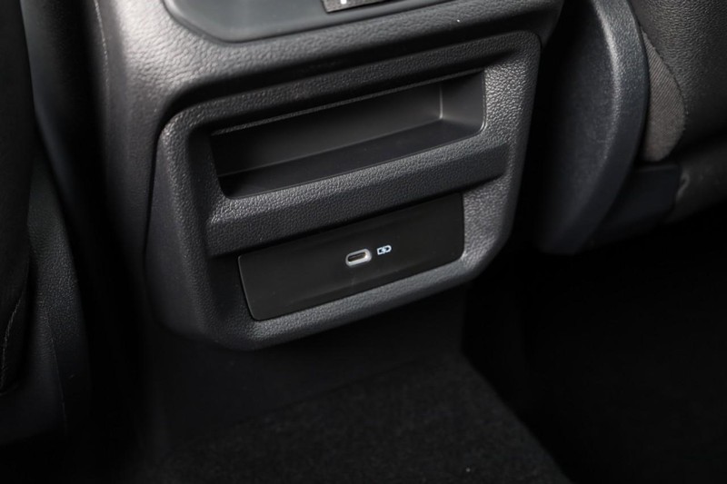 Volkswagen Taos Vehicle Image 26