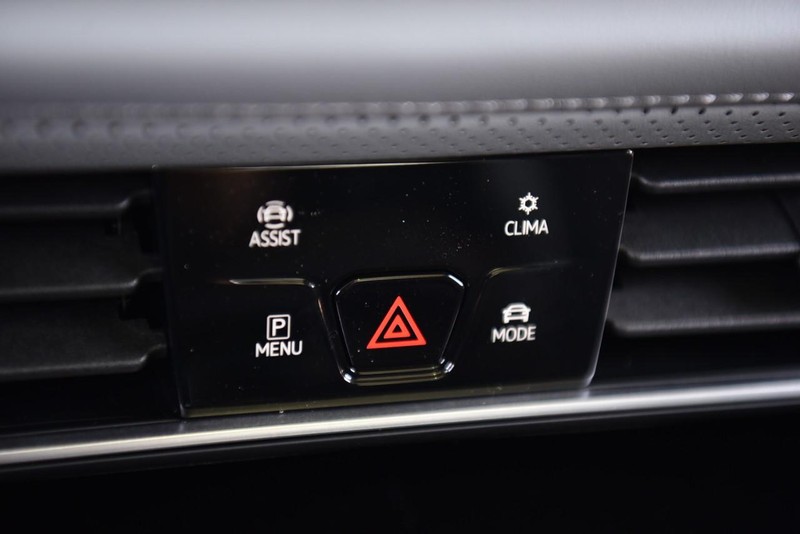 Volkswagen Atlas Vehicle Image 14