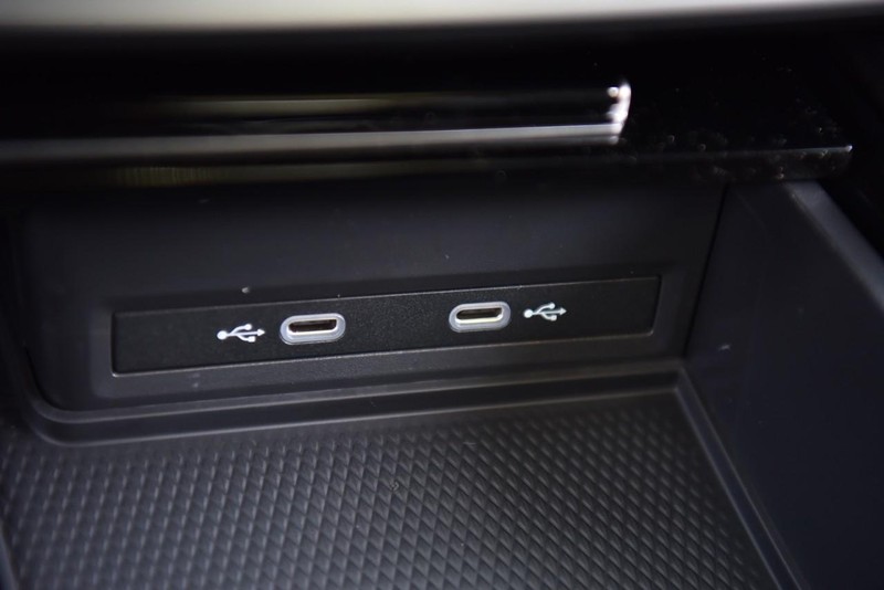 Volkswagen Atlas Vehicle Image 15