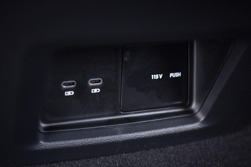 Volkswagen Atlas Vehicle Image 24