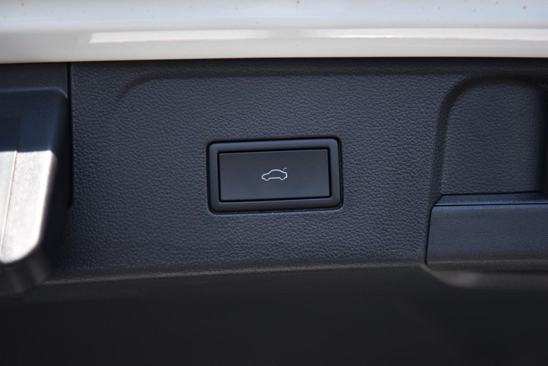 Volkswagen Atlas Vehicle Image 27