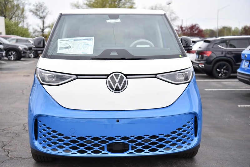 Volkswagen ID. Buzz Vehicle Image 04