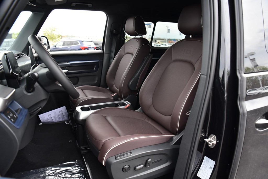 Volkswagen ID. Buzz Vehicle Full-screen Gallery Image 19