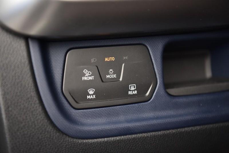 Volkswagen ID. Buzz Vehicle Image 12