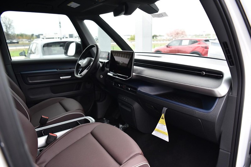 Volkswagen ID. Buzz Vehicle Image 20