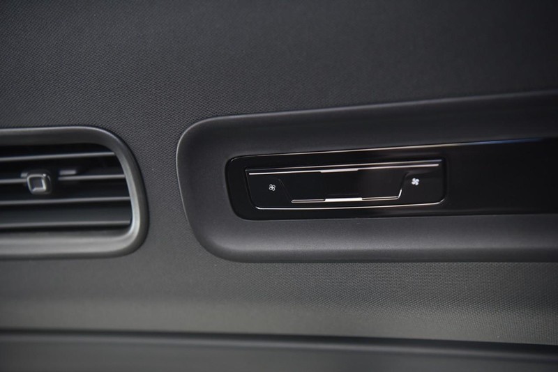 Volkswagen ID. Buzz Vehicle Image 22