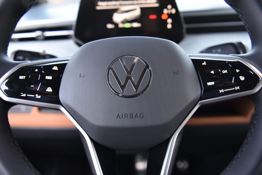 Volkswagen ID. Buzz Vehicle Full-screen Gallery Image 16