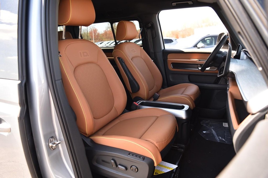 Volkswagen ID. Buzz Vehicle Full-screen Gallery Image 18