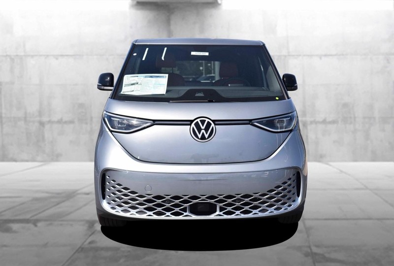 Volkswagen ID. Buzz Vehicle Image 05