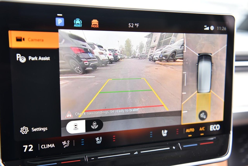 Volkswagen ID. Buzz Vehicle Full-screen Gallery Image 14