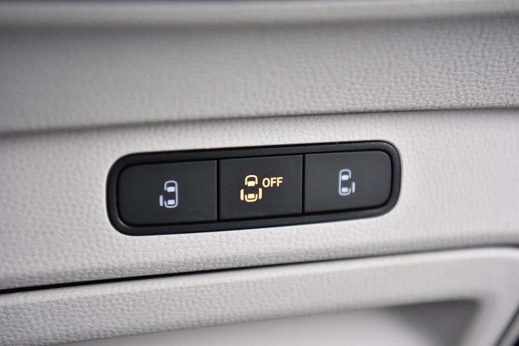 Volkswagen ID. Buzz Vehicle Full-screen Gallery Image 15