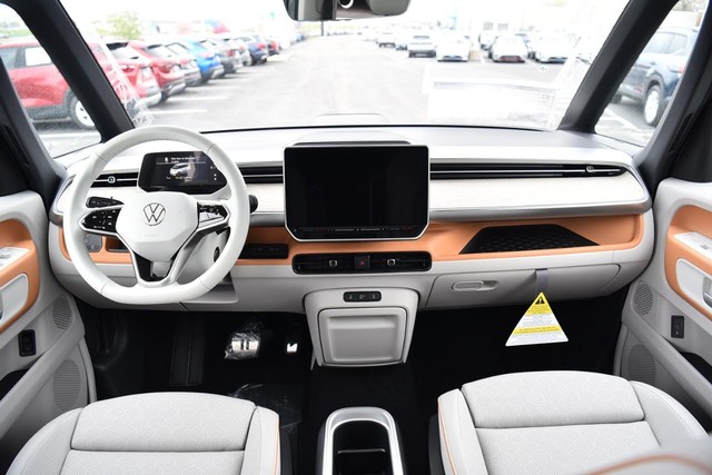 Volkswagen ID. Buzz Vehicle Image 08