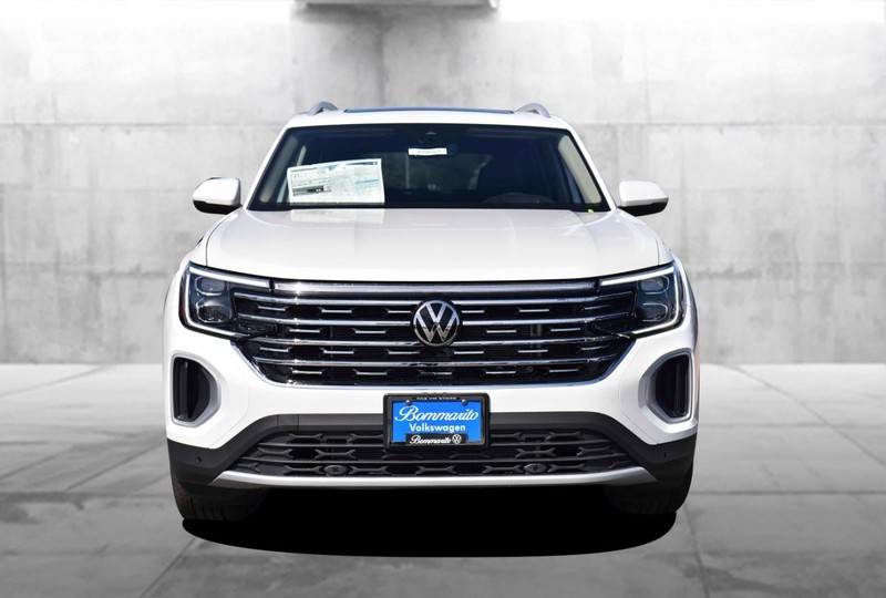 Volkswagen Atlas Vehicle Image 04