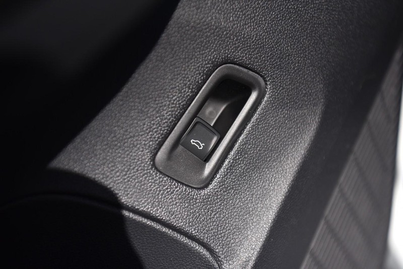 Volkswagen Atlas Vehicle Image 09