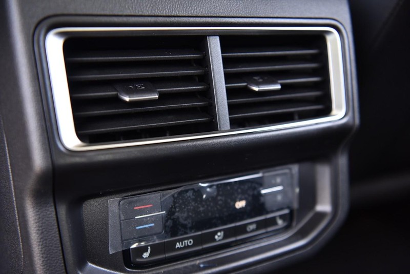 Volkswagen Atlas Vehicle Image 23
