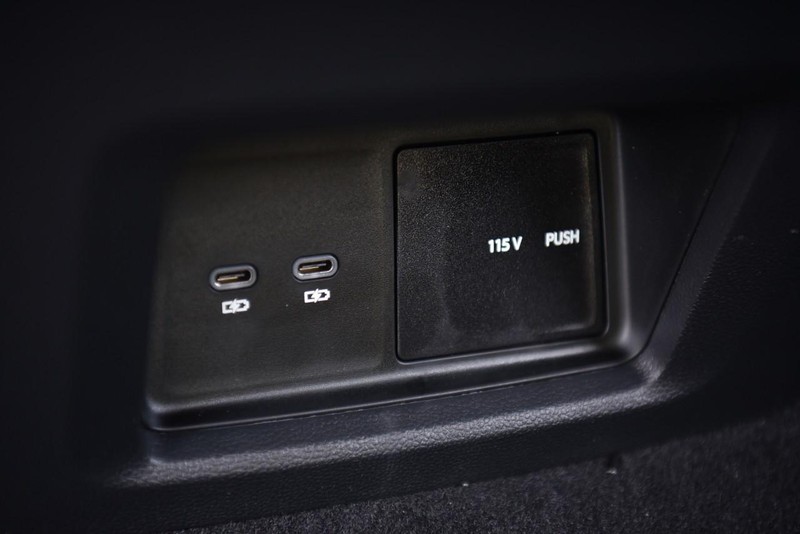 Volkswagen Atlas Vehicle Image 24