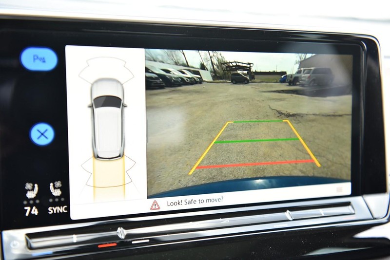 Volkswagen Atlas Vehicle Image 14