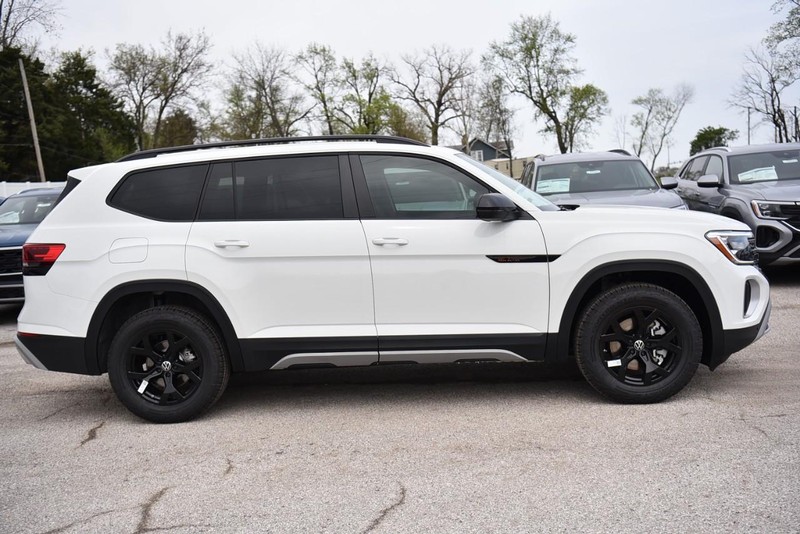 Volkswagen Atlas Vehicle Image 05
