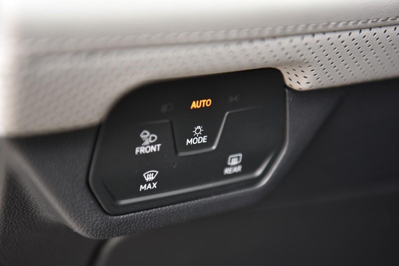 Volkswagen Atlas Vehicle Image 12