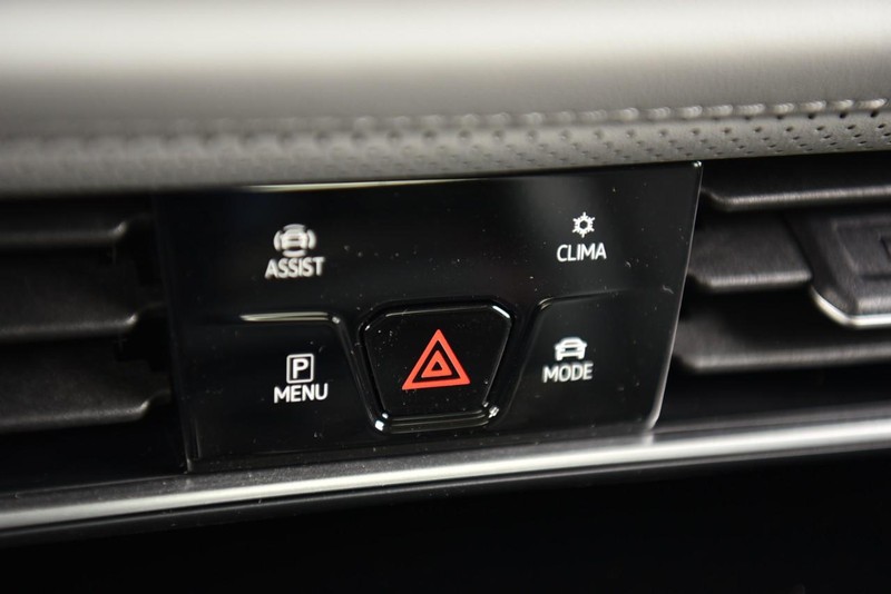 Volkswagen Atlas Vehicle Image 15