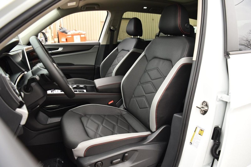 Volkswagen Atlas Vehicle Image 20