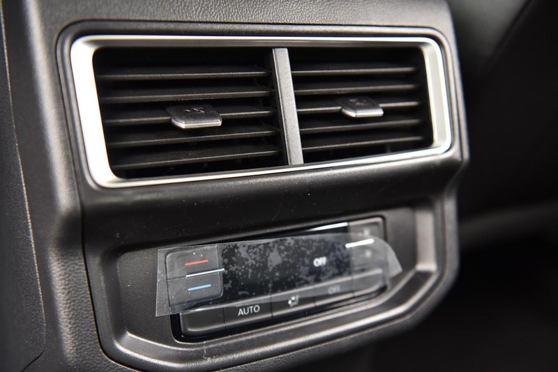 Volkswagen Atlas Vehicle Image 24