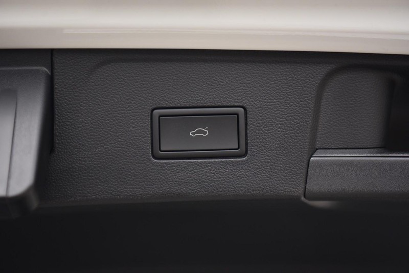 Volkswagen Atlas Vehicle Image 28