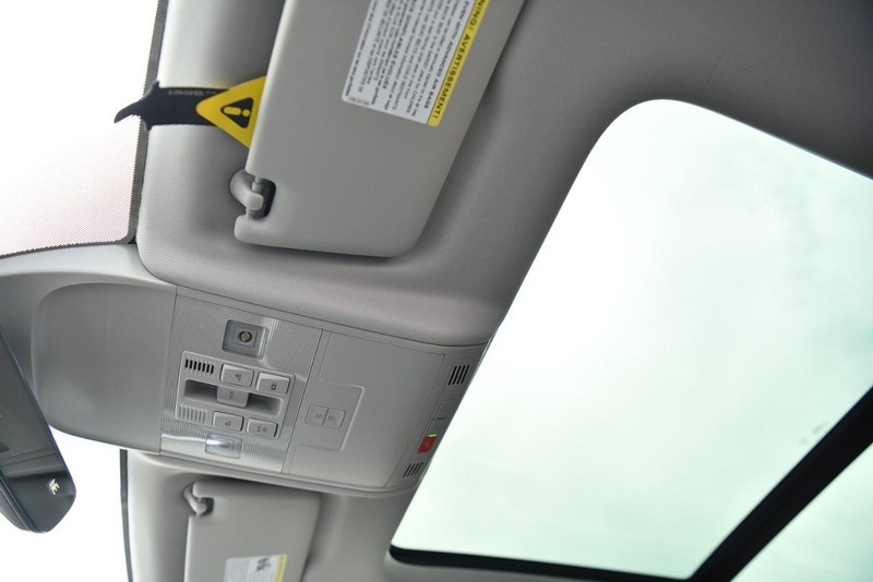 Volkswagen Taos Vehicle Image 23