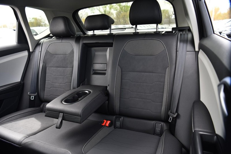 Volkswagen Taos Vehicle Image 24