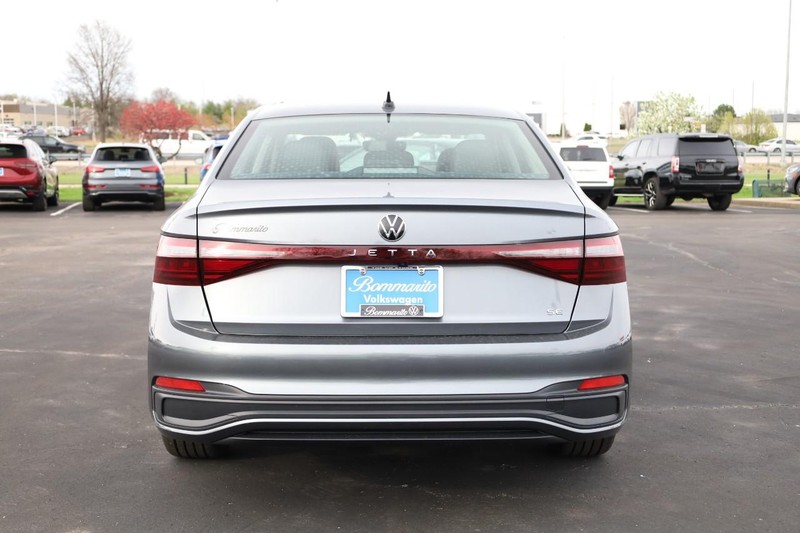 Volkswagen Jetta Vehicle Image 07