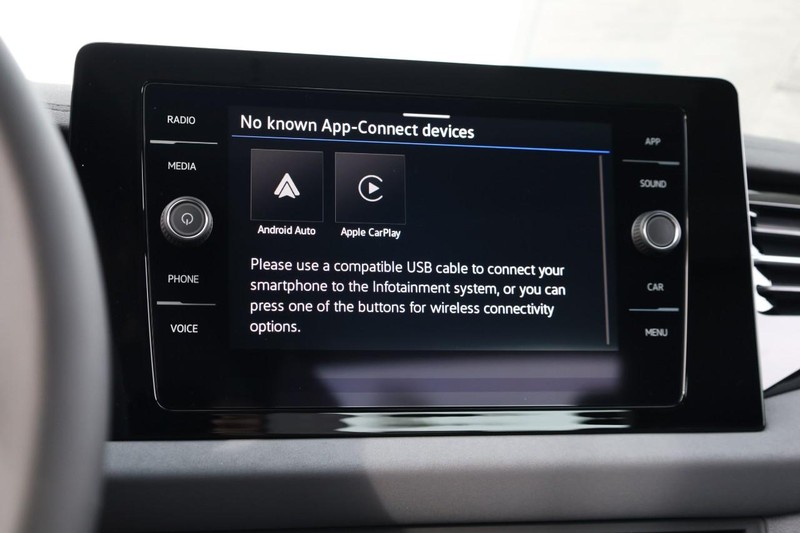 Volkswagen Jetta Vehicle Image 13