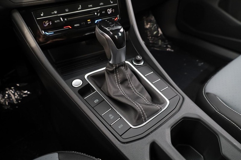 Volkswagen Jetta Vehicle Image 17